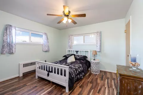 Bedroom - 405 E 2nd Ave, Odessa, WA 99159 photo 2 of 3