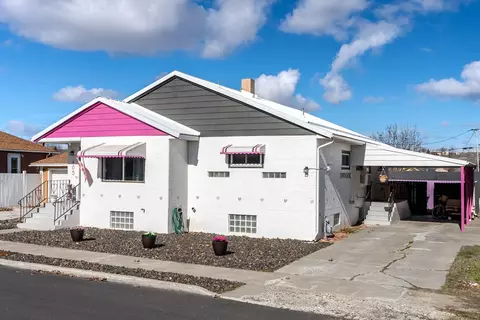 Exterior - 405 E 2nd Ave, Odessa, WA 99159 photo 2 of 5