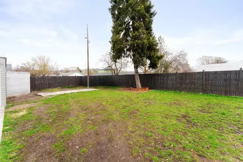 14401 E Longfellow Ave, Spokane Valley, WA 99216 photo 28