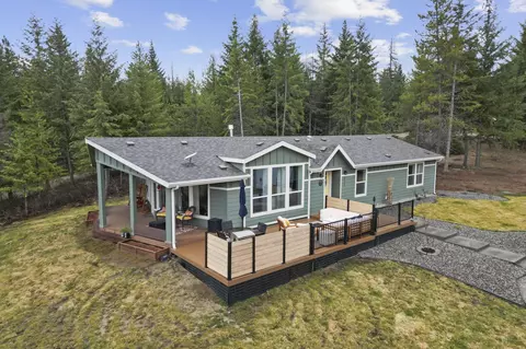 172 Clearview Ct, Newport, WA 99156
