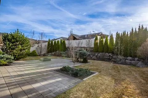 Exterior - 5004 E 42nd Ave, Spokane, WA 99223 photo 15 of 16