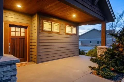 Exterior - 5004 E 42nd Ave, Spokane, WA 99223 photo 9 of 16