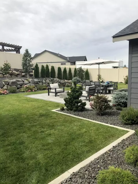 Exterior - 5004 E 42nd Ave, Spokane, WA 99223 photo 7 of 16