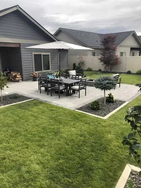 Exterior - 5004 E 42nd Ave, Spokane, WA 99223 photo 8 of 16