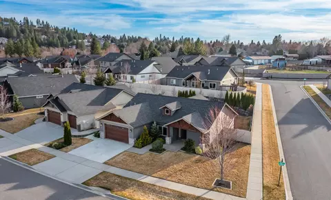 View/Area - 5004 E 42nd Ave, Spokane, WA 99223 photo 2 of 4