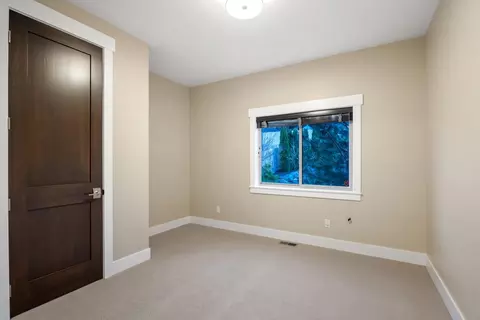 Bedroom - 5004 E 42nd Ave, Spokane, WA 99223 photo 2 of 3