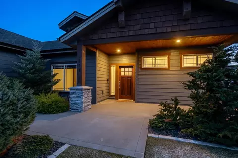 Exterior - 5004 E 42nd Ave, Spokane, WA 99223 photo 2 of 16