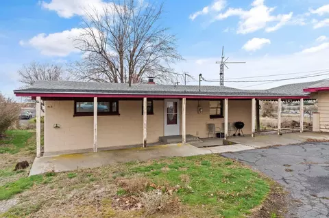 413 SW Regent Ave, Wilbur, WA 99185