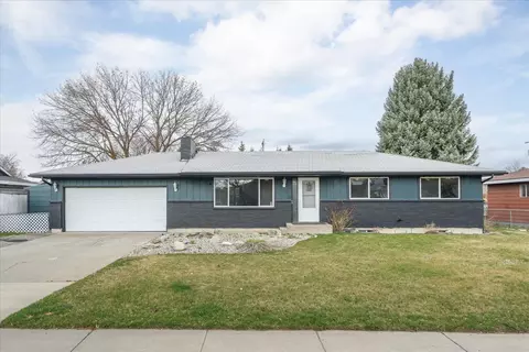 11623 E 32nd Ave, Spokane Valley, WA 99206