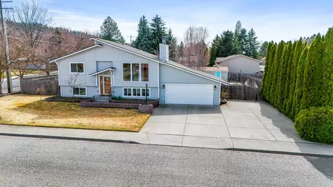 4210 E Sumac Dr, Spokane, WA 99223 photo 2