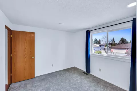 4210 E Sumac Dr, Spokane, WA 99223 photo 16