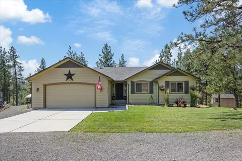 2418 N Chris Ln, Medical Lake, WA 99022