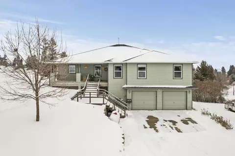 610 W Bartlett Rd, Oakesdale, WA 99158