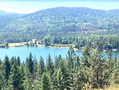 Nka N Leclerc Rd, Ione, WA 99139