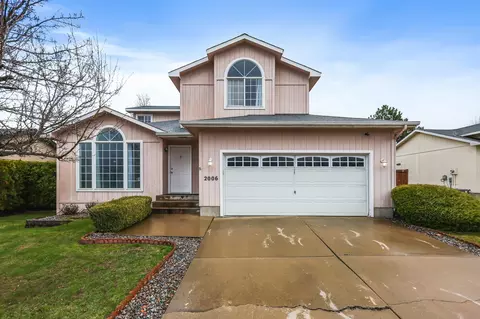 2006 N Rio Grande Ave, Spokane Valley, WA 99016