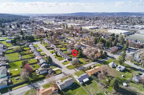 View/Area - 11021 E 5th Ct, Spokane Valley, WA 99206 photo 9 of 10