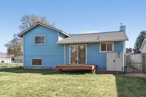 Exterior - 11021 E 5th Ct, Spokane Valley, WA 99206 photo 3 of 6
