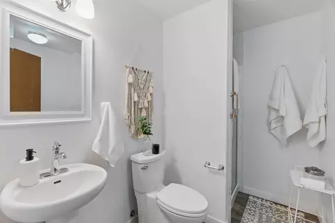 Bath - 11021 E 5th Ct, Spokane Valley, WA 99206 photo 2 of 2