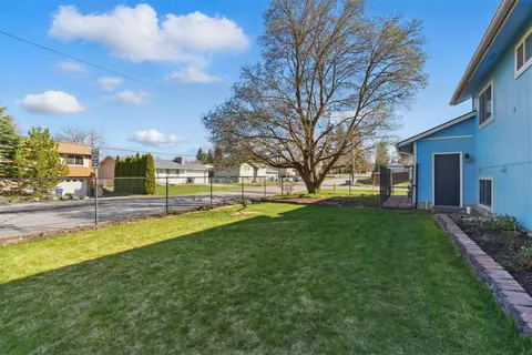 Exterior - 11021 E 5th Ct, Spokane Valley, WA 99206 photo 5 of 6