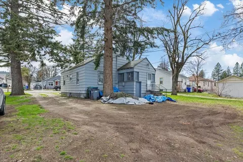 Exterior - 6519 E 6th Ave, Spokane Valley, WA 99212 photo 4 of 5