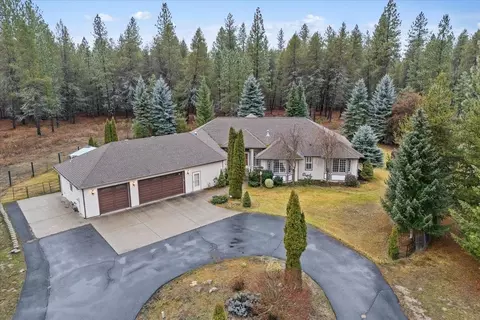 812 E Shelter Ln, Deer Park, WA 99006