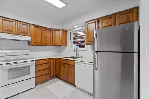 1027 E Thurston Ave, Spokane, WA 99203 photo 6