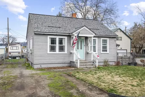 4913 E 2nd Ave, Spokane, WA 99212
