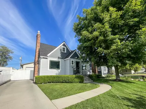 4123 N Atlantic St, Spokane, WA 99205 photo 2