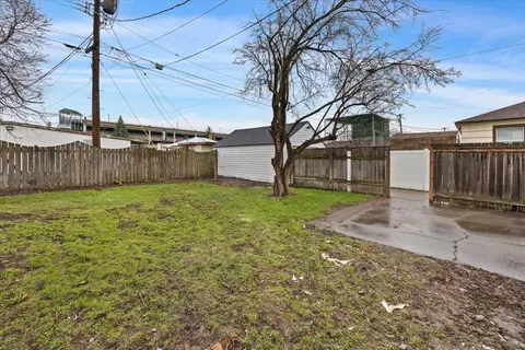 127 E Hoffman Ave, Spokane, WA 99207 photo 19