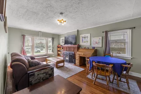 Living - 3633 E 6th Ave, Spokane, WA 99202 photo 3 of 3