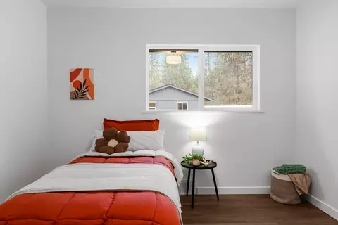 812 E 8th Ave, Spokane, WA 99202 photo 32