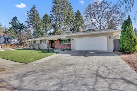 Exterior - 2126 E 34th Ave, Spokane, WA 99203 photo 1 of 8