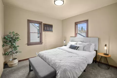Bedroom - 548 E Wellesley Ave, Spokane, WA 99207 photo 3 of 6