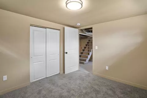 Bedroom - 548 E Wellesley Ave, Spokane, WA 99207 photo 6 of 6