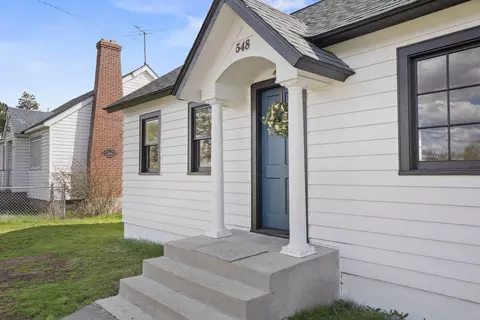 Exterior - 548 E Wellesley Ave, Spokane, WA 99207 photo 4 of 9