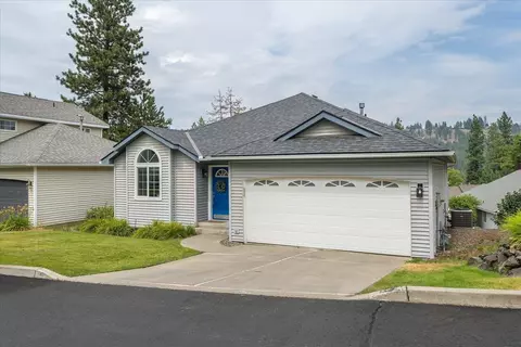 626 W Persimmon Ln, Spokane, WA 99224