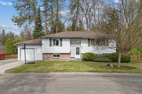 306 W Juliann Dr, Spokane, WA 99218