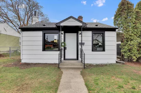 414 E Rockwell Ave, Spokane, WA 99207
