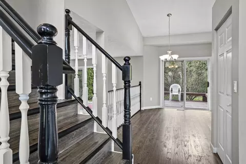 Entry Way - 326 E Piper Glen Ct, Colbert, WA 99005 photo 1 of 4