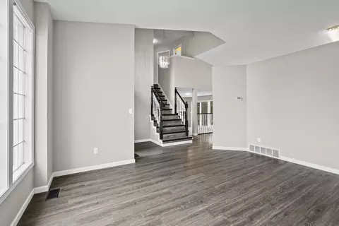 Living - 326 E Piper Glen Ct, Colbert, WA 99005 photo 2 of 4