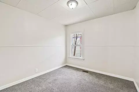 Bedroom - 2414 W Sharp Ave, Spokane, WA 99201 photo 1 of 3