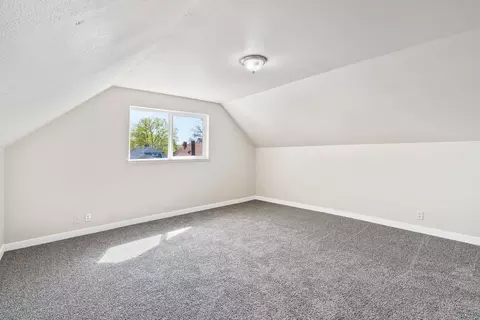 Bedroom - 2414 W Sharp Ave, Spokane, WA 99201 photo 3 of 3