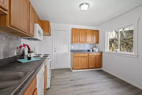 368 E 9th Ave, Spokane, WA 99202 photo 16