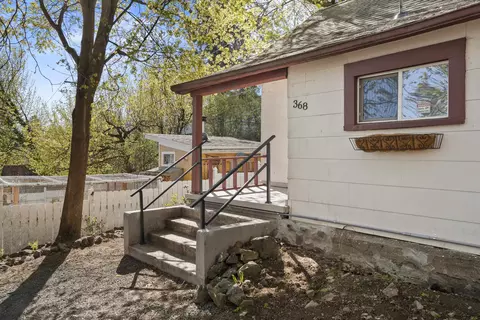 368 E 9th Ave, Spokane, WA 99202 photo 2