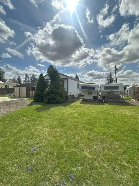 4110 Walker Ave, Mead, WA 99021 photo 2