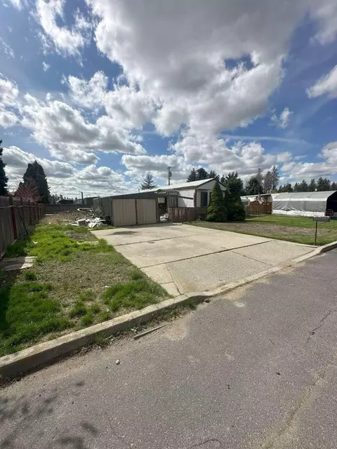 4110 Walker Ave, Mead, WA 99021