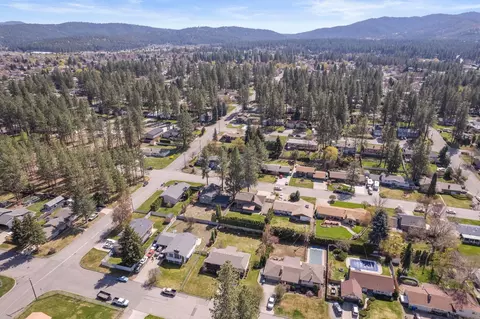 View/Area - 11007 E 27th Ave, Spokane Valley, WA 99206 photo 7 of 8