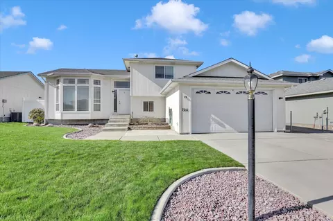 7211 N Pittsburg St, Spokane, WA 99217