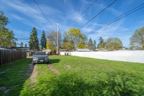 3323 E 30th Ave, Spokane, WA 99223 photo 23