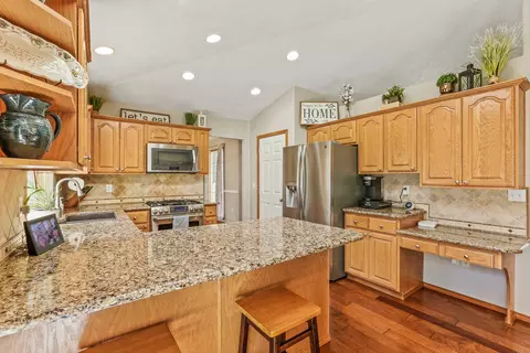 Kitchen - 16516 N Fairview Rd, Colbert, WA 99005 photo 1 of 2